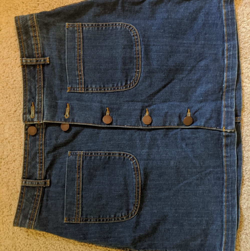Jean mini skirt